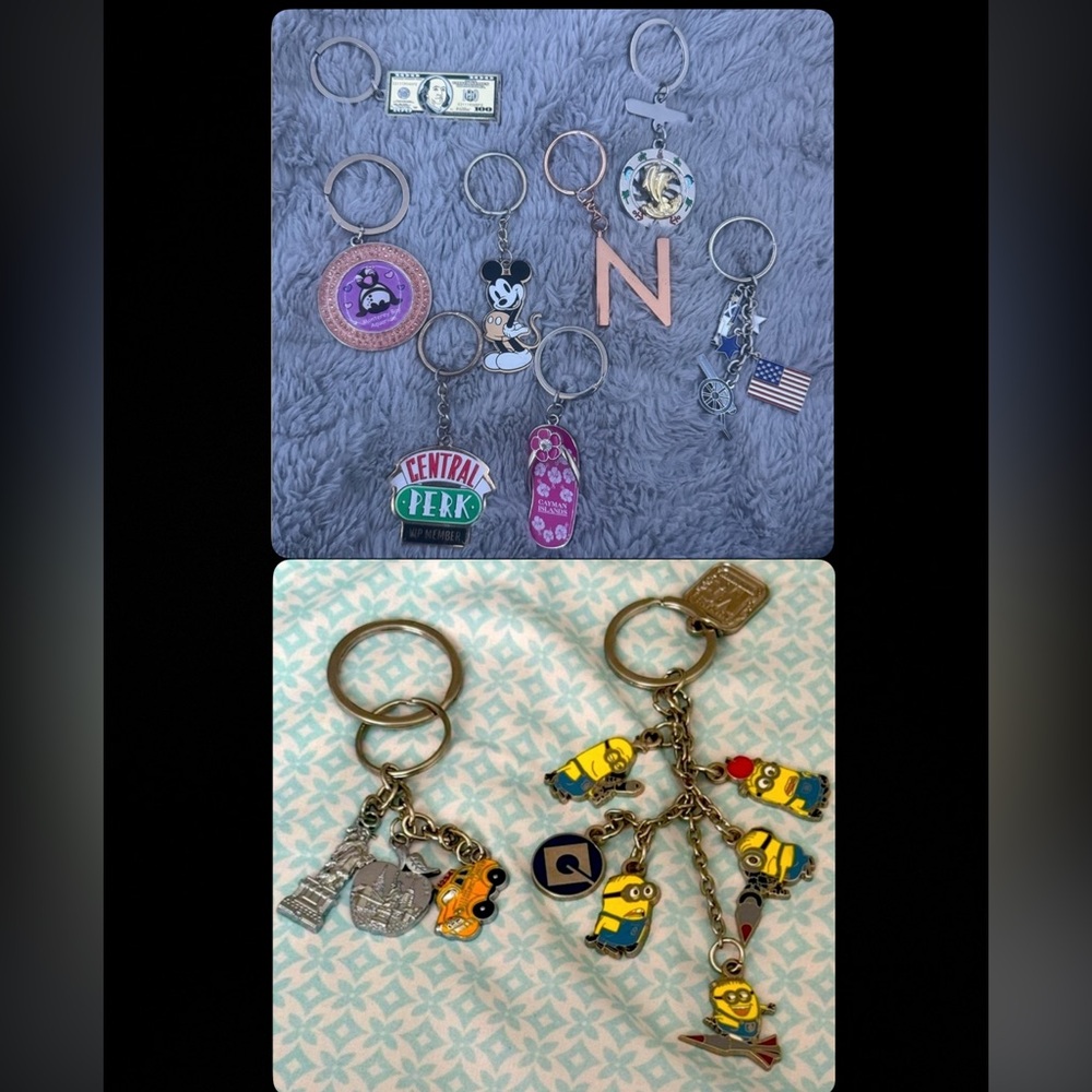 Assorted Keychains (10 Count)